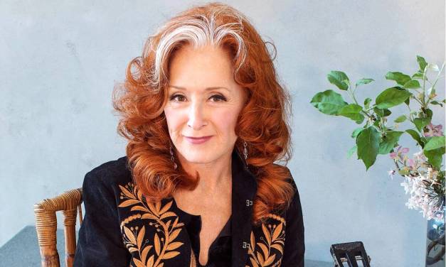 Bonnie Raitt brings Americana hits to Victoria